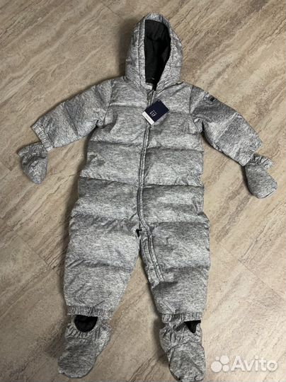 Зимний комбинезон новый Gap