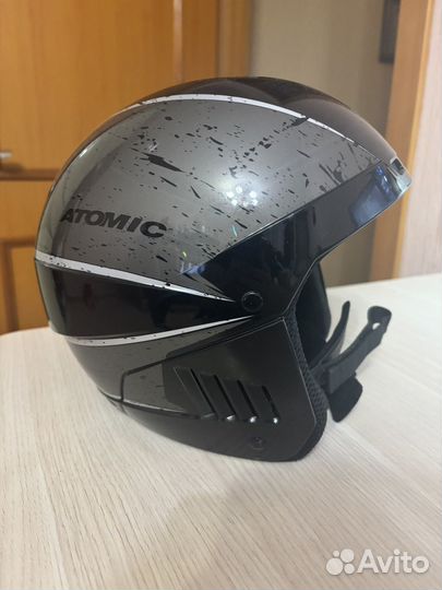 Горнолыжный шлем