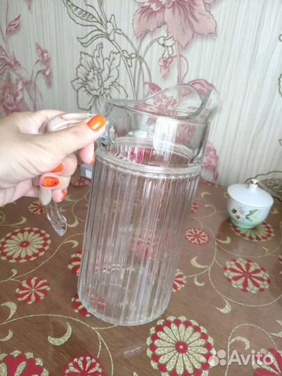 Кувшин стекло