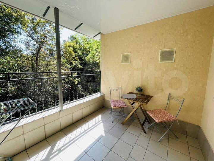 1-к. квартира, 52 м², 1/6 эт.