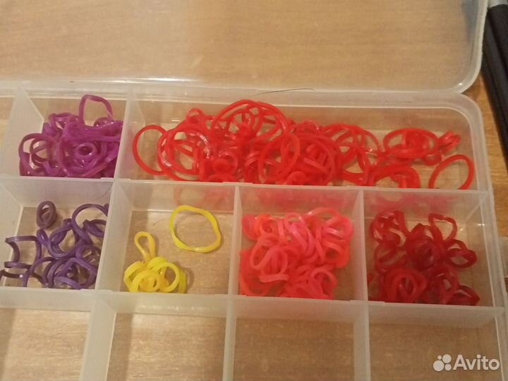 Разноцветные резинки для плетения