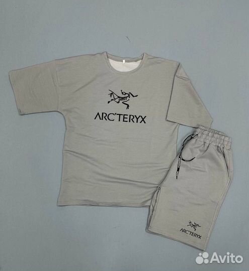 Спортивный костюм Arcteryx