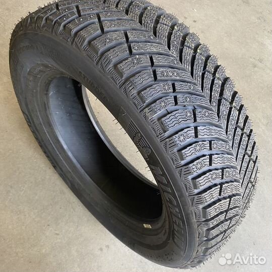 Michelin X-Ice North 4 SUV 255/55 R20 T