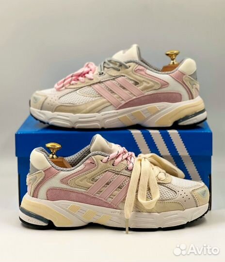 Кроссовки Adidas Response CL