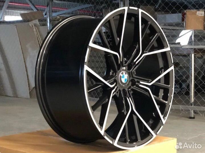 Разноширокие литые диски BMW 3 series R19