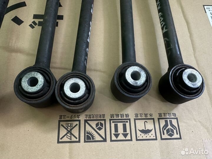 Комплект задних рычагов Honda Accord 7