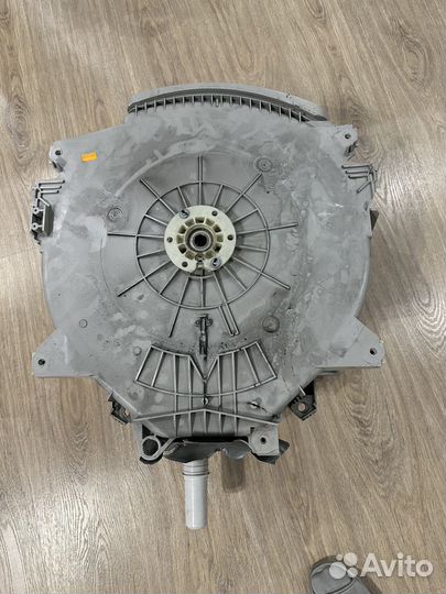 Бак от стир. маш.Whirlpool wtls65912 без барабана