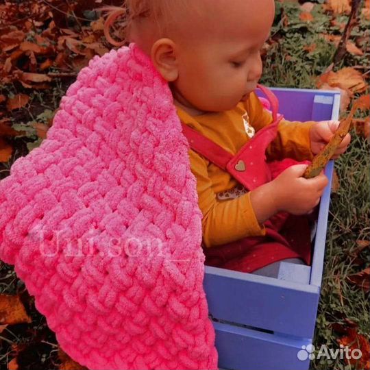 Плюшевый вязанный плед ручной работы