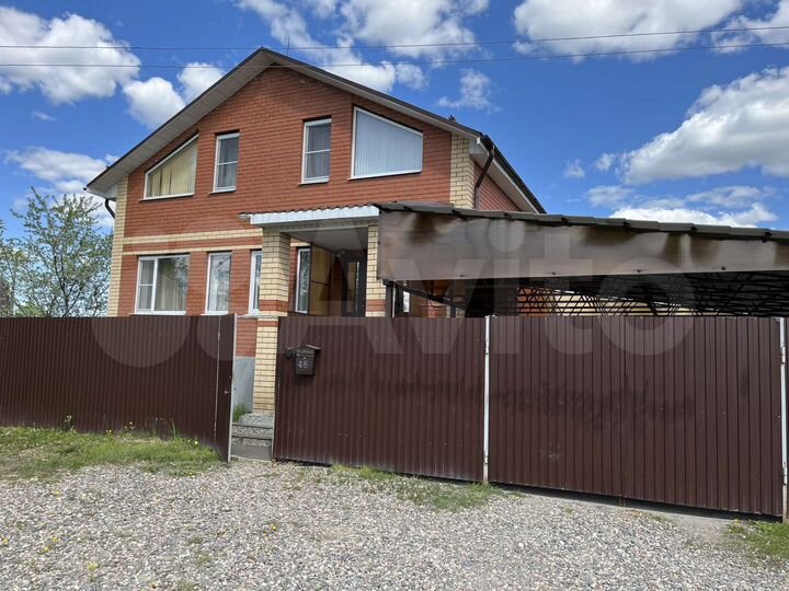 Коттедж 160 м² на участке 6,4 сот.