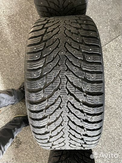Nokian Tyres Hakkapeliitta 9 245/40 R18 и 265/35 R18