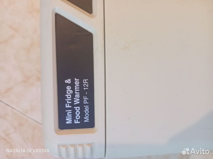 Автомобильный холодильник 12 220 Вт PF-12R
