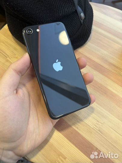 iPhone SE (2020), 128 ГБ