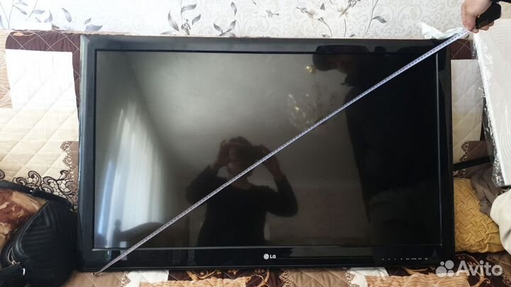 Телевизор 42 дюймов