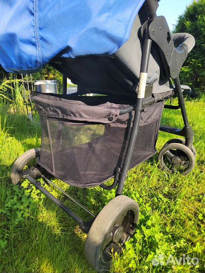 Прогулочная коляска