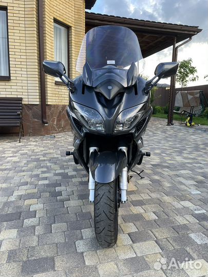 Yamaha FJR 1300