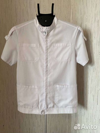 Продам медицинскую рубашку и медицинский халат