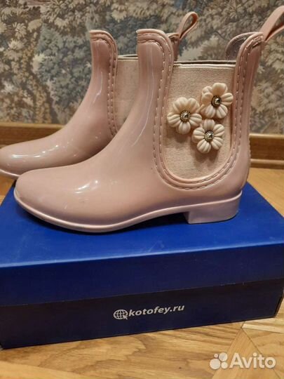 Резиновые сапоги для девочки 32 размер