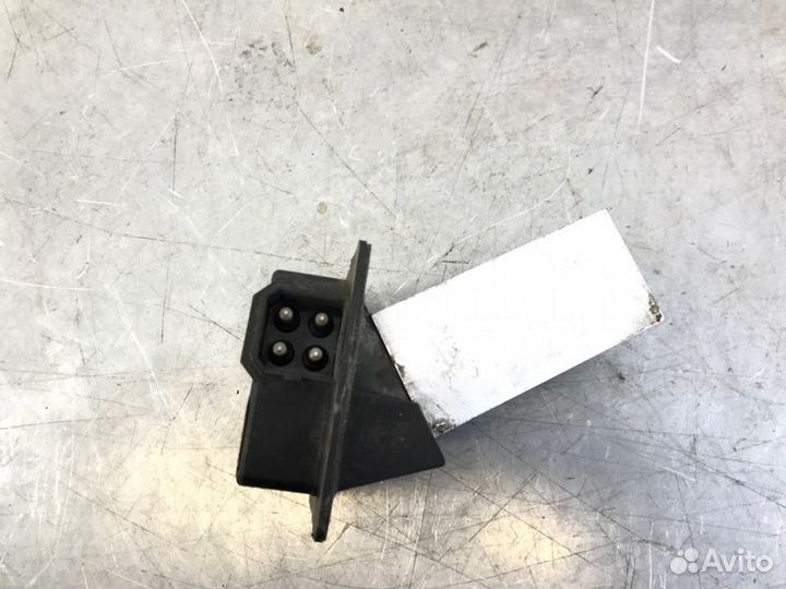 Резистор отопителя (печки) Saab 9000 YS3C B234