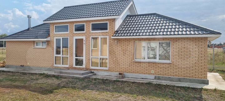 Дом 165 м² на участке 10 сот.