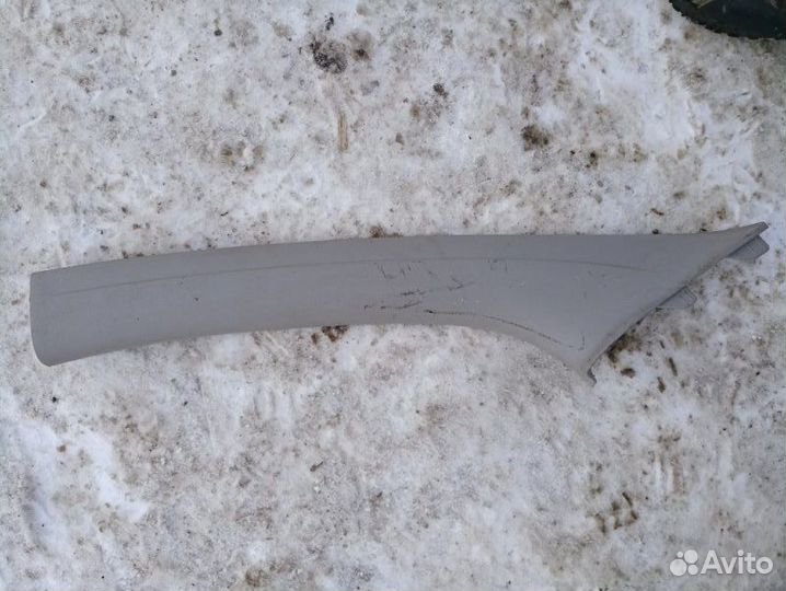 Обшивка салона передняя левая Ford Fusion 1.6 2007