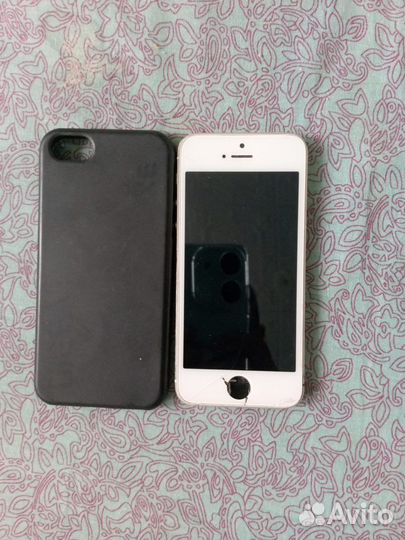 Телефон iPhone 5s