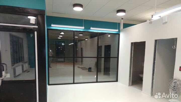 Монтаж порталов, ворот, роллет, дверей