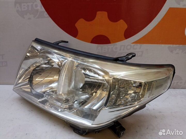 Фара левая Toyota Land Cruiser GRJ200 1vdftv 2008