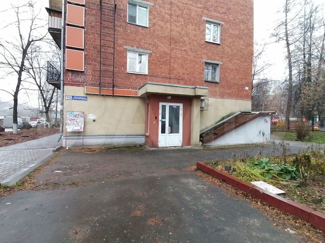 Торговое помещение, 72 м²