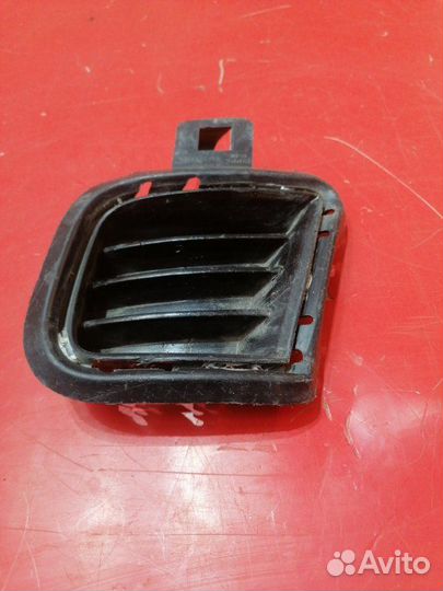 Решетка бампера передняя левая Honda Accord 7