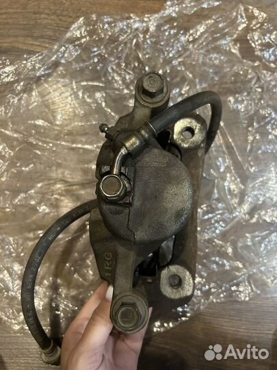 Супрорт передний левый Хонда црв