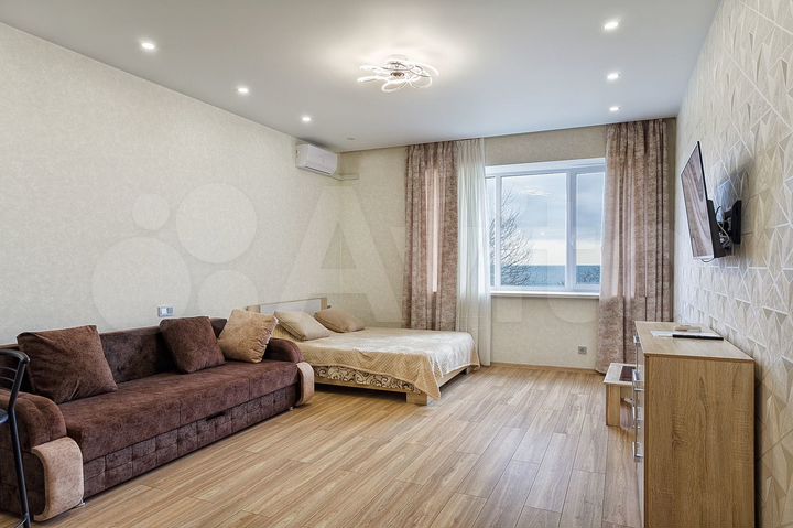 Квартира-студия, 45 м², 1/8 эт.