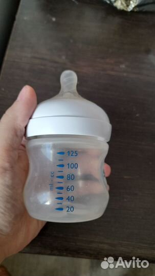 Бутылочки, ниблер и пакеты для грудного молока