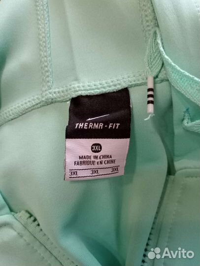 Женский спортивный костюм nike