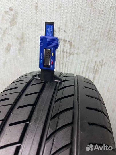 Yokohama BluEarth AE50 215/65 R17 99V