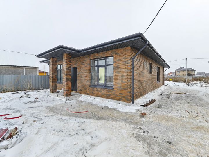 Дом 100 м² на участке 5 сот.