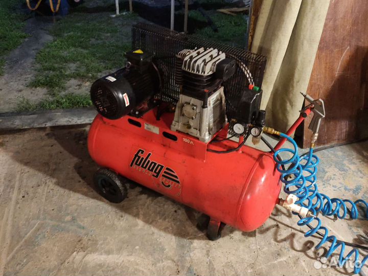 Воздушный компрессор