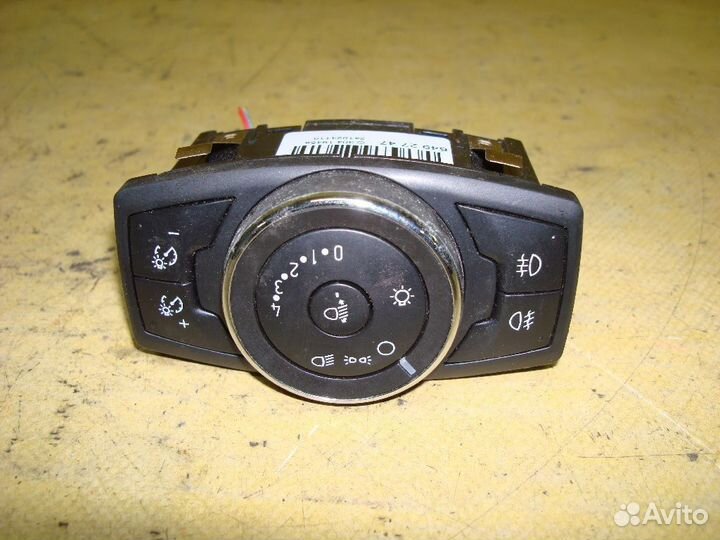 Переключатель света фар BM5T-13A024-AD на Ford Foc