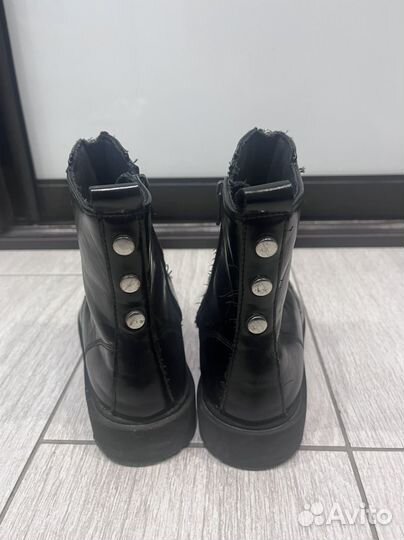 Ботинки Zara для девочки 35 размер