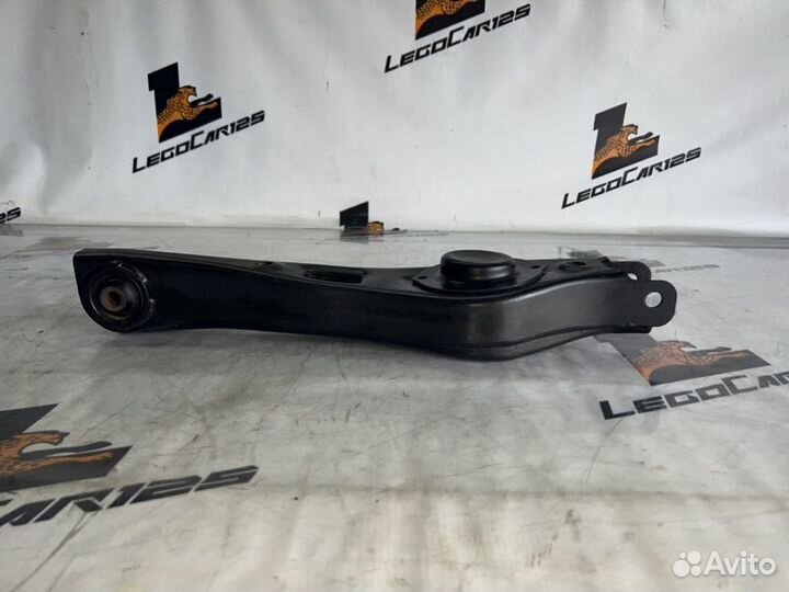 Рычаг подвески нижний задний правый Hyundai Santa