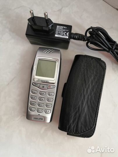 Телефон sony J-70