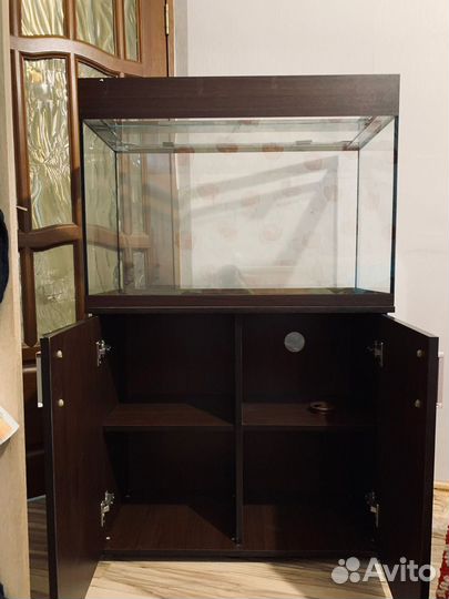 Аквариум с тумбой 140 л