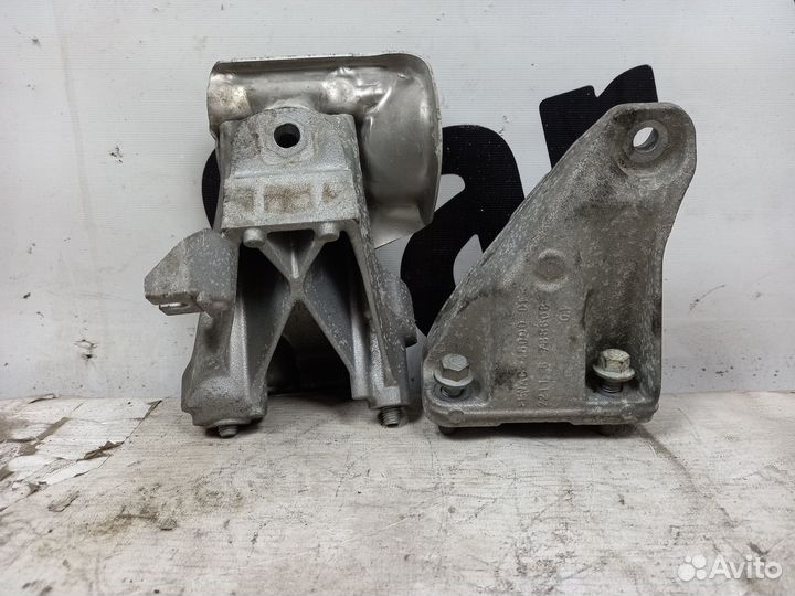 Опоры двигателя BMW F20