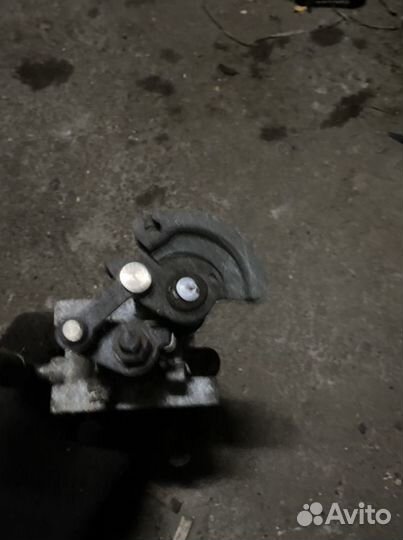 Дроссельная заслонка mazda 929