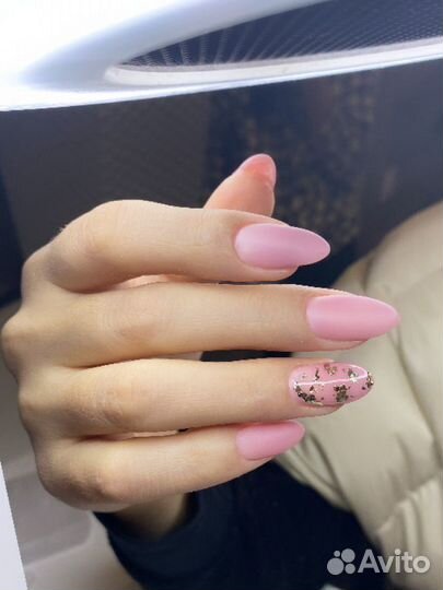 Мастер маникюра