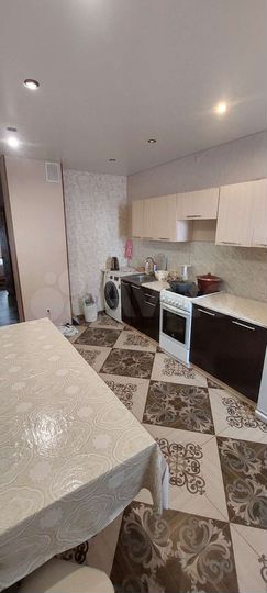 2-к. квартира, 61,8 м², 13/17 эт.