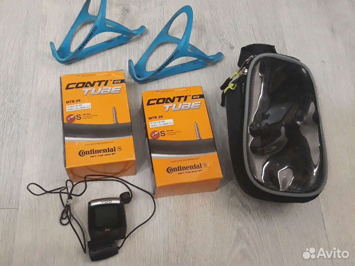 Фонарик.сумка.рога.насос.крылья.компьютер