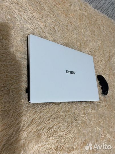 Ноутбук asus x551c