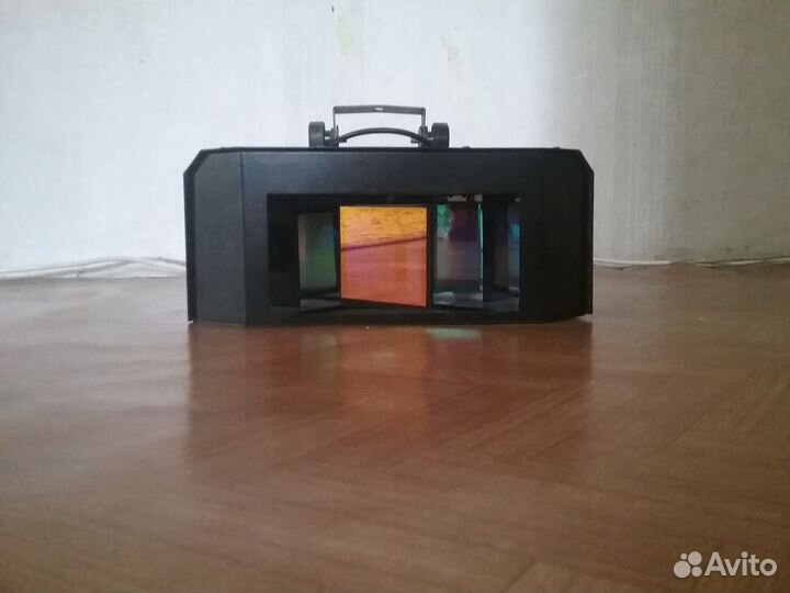 Светомузыкальный аппарат 