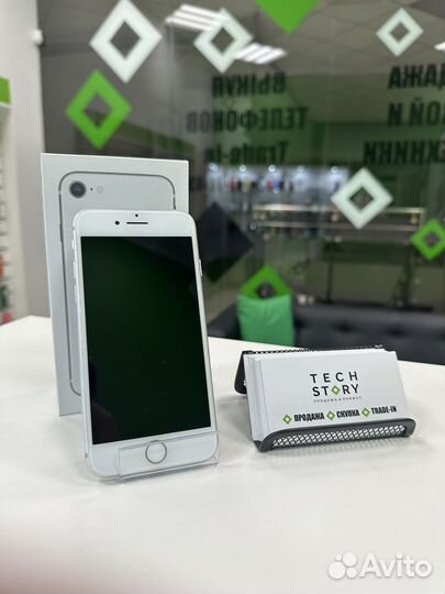 iPhone 8, 256 ГБ