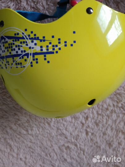 Скейтборд детский в комплекте с защитой